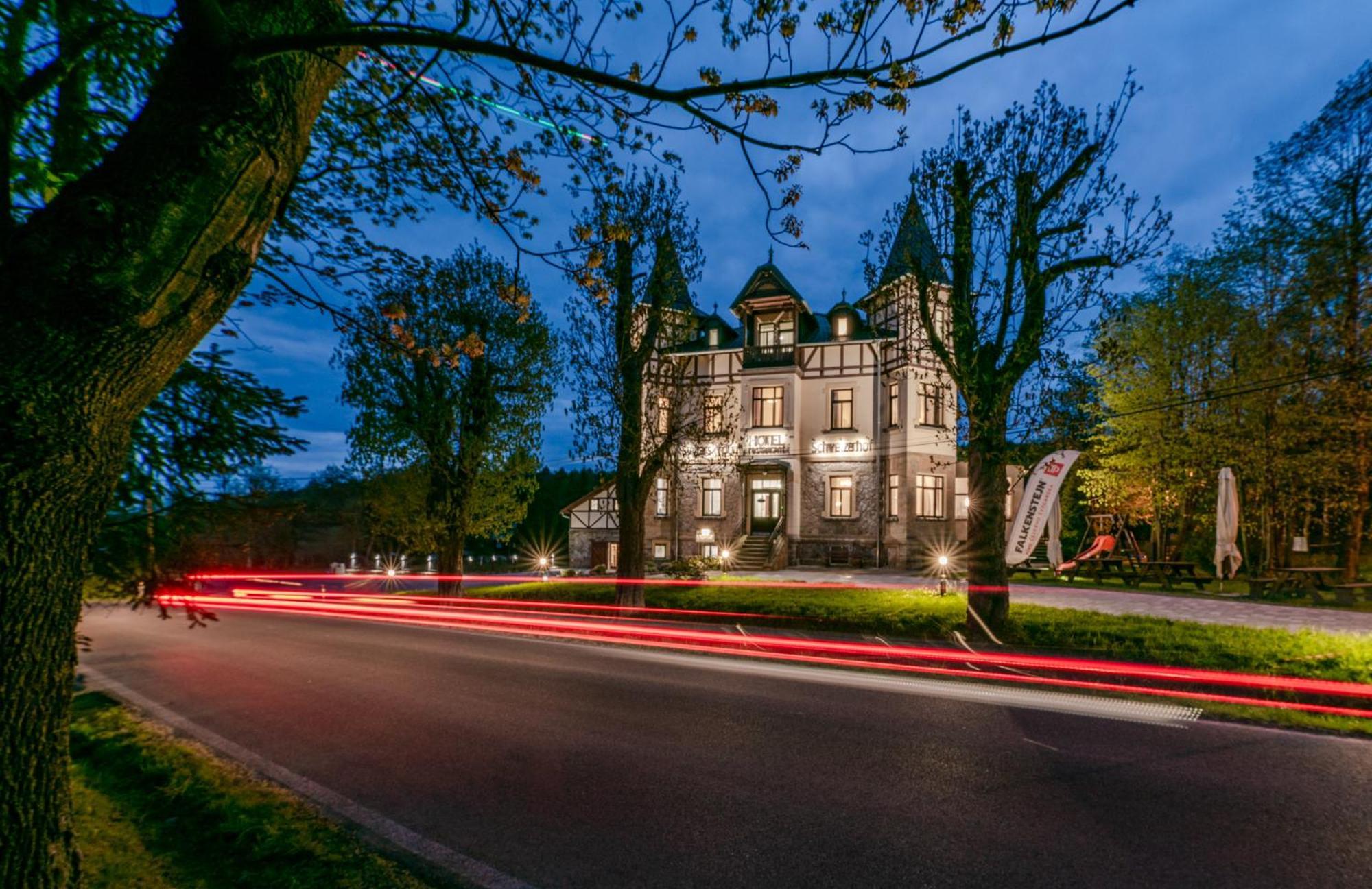 Hotel Svycarsky Dum Sneznik Bagian luar foto