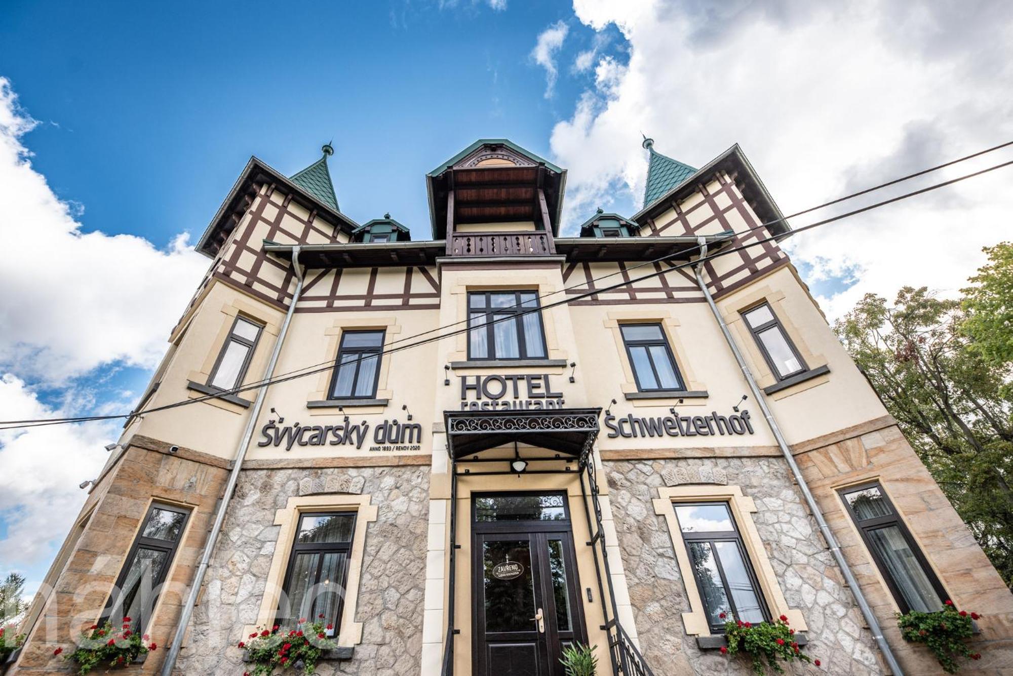 Hotel Svycarsky Dum Sneznik Bagian luar foto